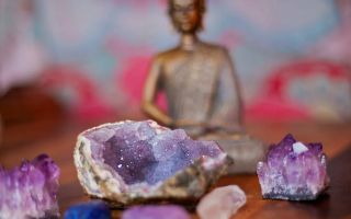 Драгоценные камни для медитации: какой выбрать?